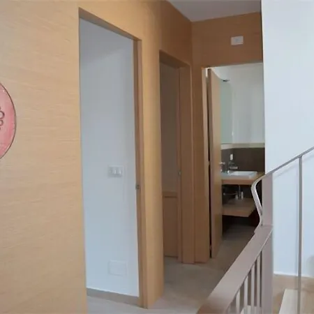 Mon Reve Aparthotel 4*