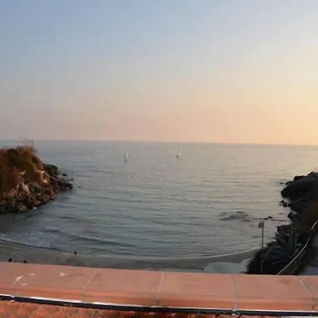 Aparthotel Mon Reve 4*