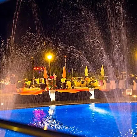 Mon Reve Apartmanhotel 4*
