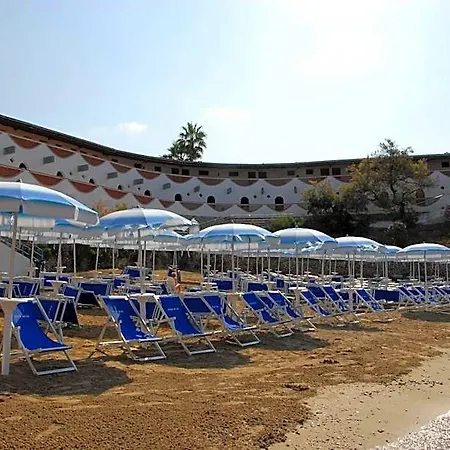 Mon Reve Apartmanhotel 4*