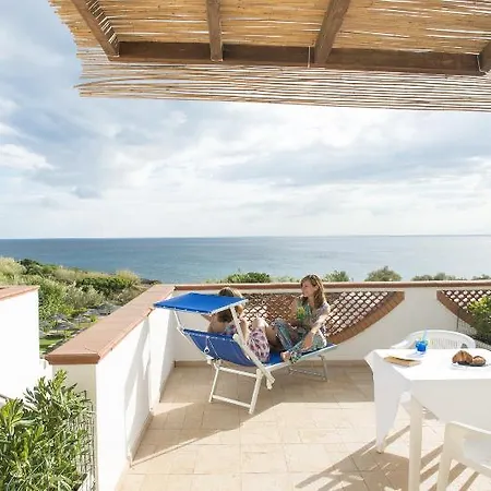 Mon Reve Aparthotel 4*